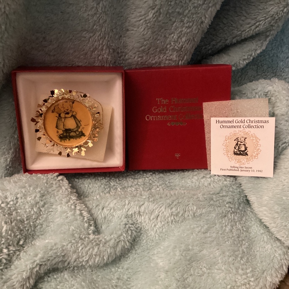 Vintage Hummel TELLING HER SECRET Gold Christmas Ornament Collection 🌲